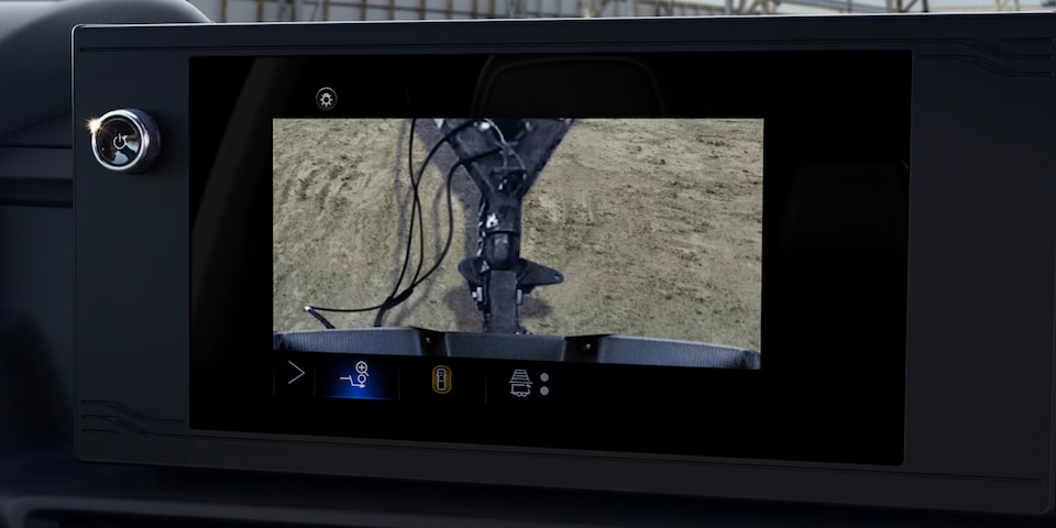 An interior closeup shot from an infotainment screen showing the wing trailering backup camera for the 2024 Chevrolet EV.